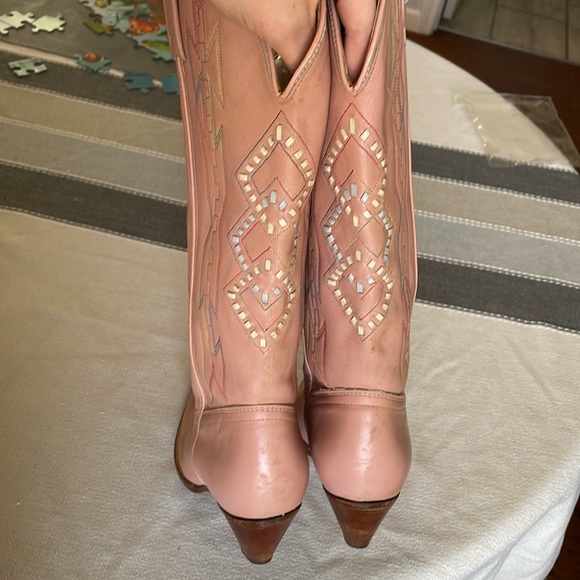 VTG Dan Post Rainbow Stitch Aztec Print Pink Leather Western Cowboy Boot Size 6 - Picture 8 of 10
